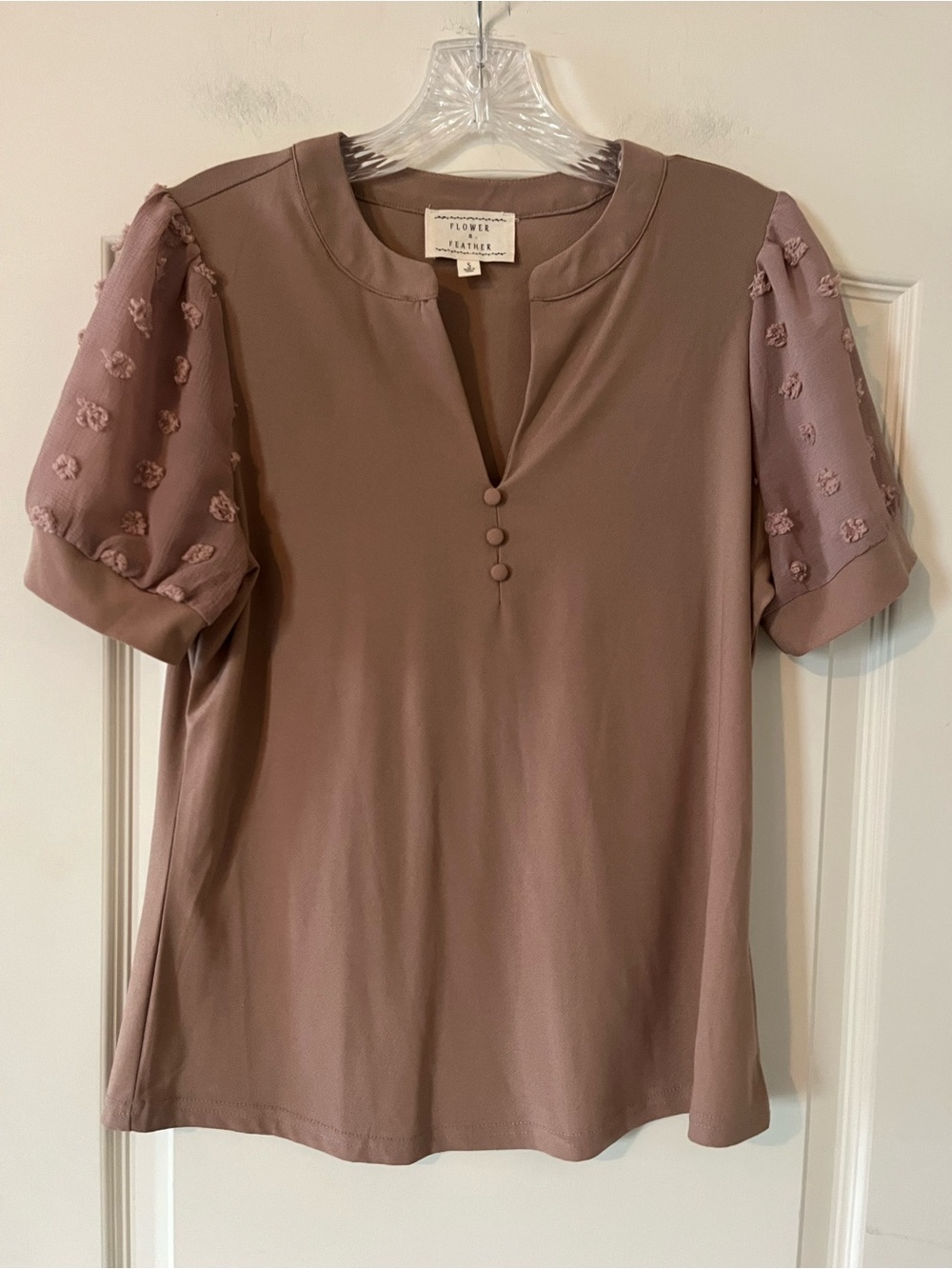 Flower & Feather Statement Sleeve Tan Blouse with Button Detail Size Small